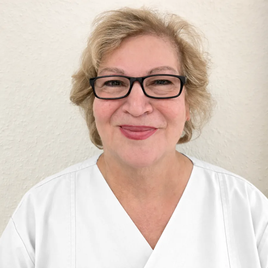 Dr. Zeynalova – Ärztliche Leitung